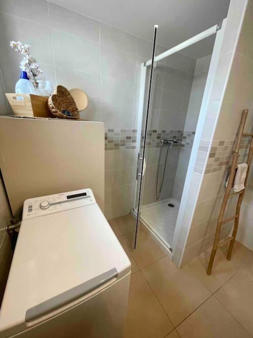 T2 Refait A Neuf Calme Et Agreable Leilighet Narbonne Eksteriør bilde